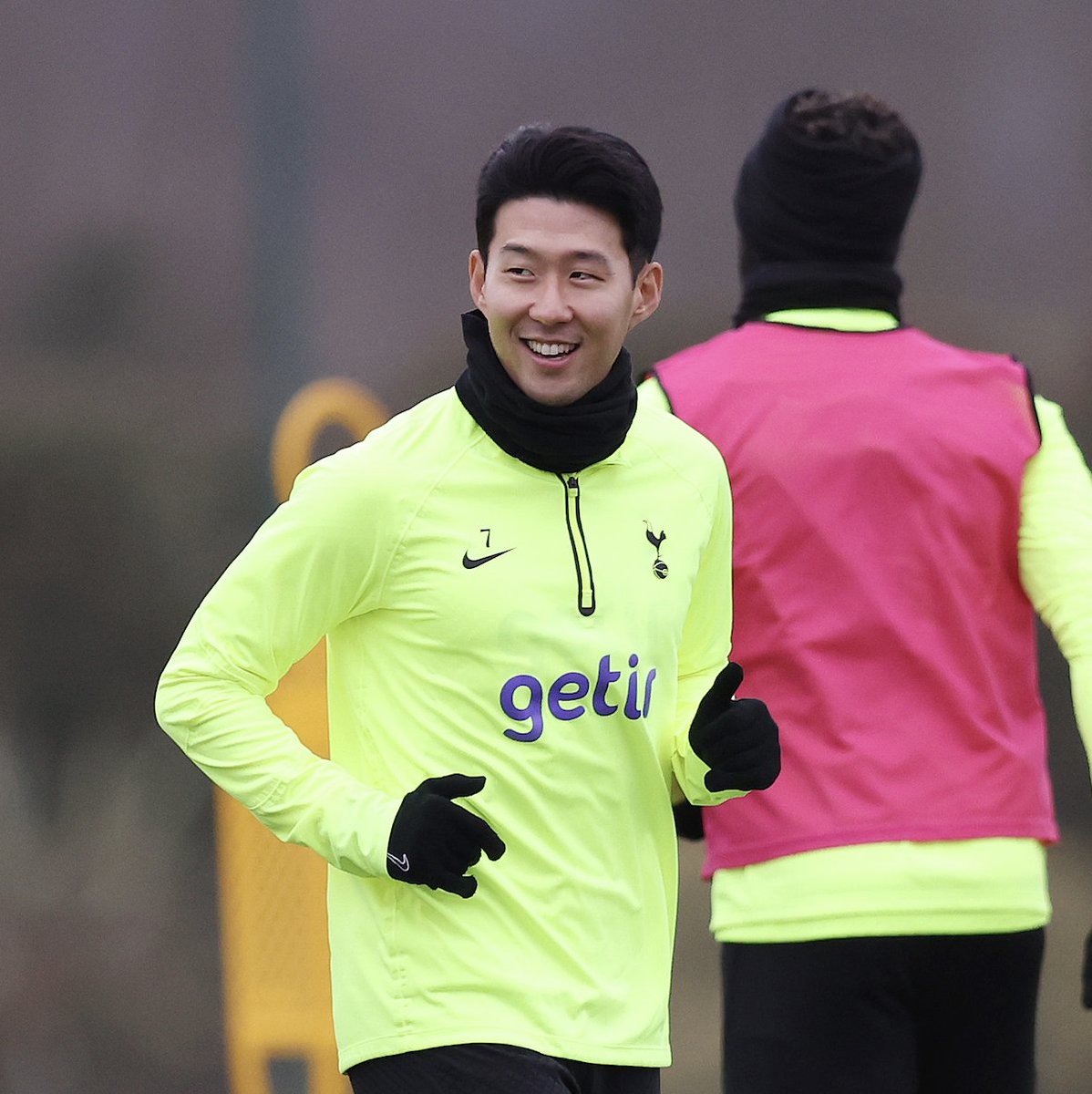 Spurs_KR's tweet image. 훈련은 즐겁게! 😀

#손흥민 #토트넘 #THFC #COYS #트레이닝