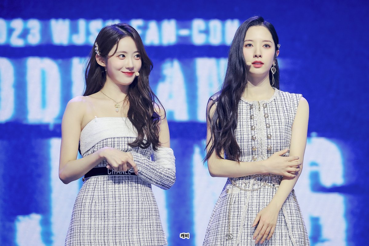captain_LUDA's tweet photo. 230108 강아지랑 토끼랑 #보나 #루다 https://t.co/Ju6CR7hJco