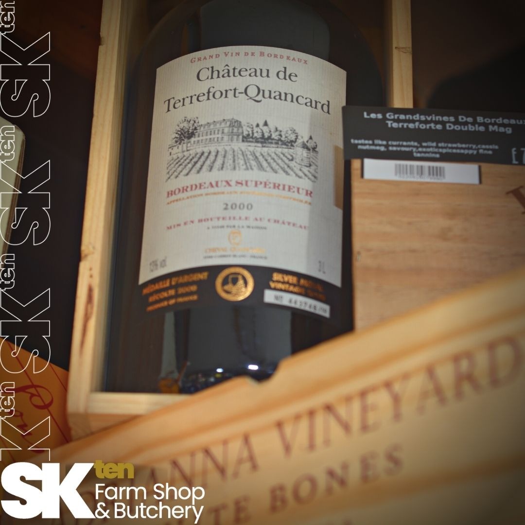CheshireButcher's tweet photo. Red wine is a great choice to have with your dinner because it pairs well with a variety of meats and can add depth and complexity to your meal.

Our staff are on hand to pick out the perfect bottle of wine to accompany your meal 
Why not pop in and see us today? 

#redwine https://t.co/4eqWOY1uai