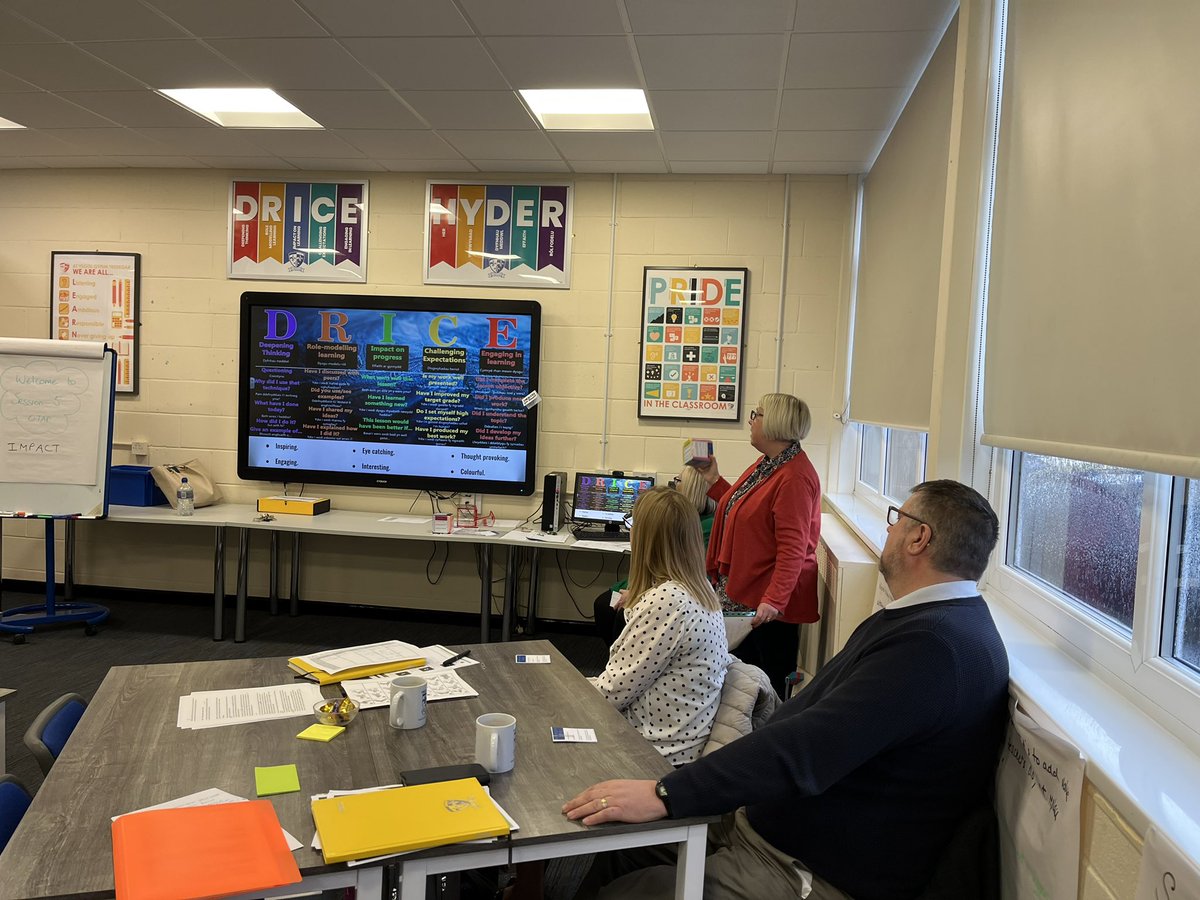 Mrs D Parfitt tweet media