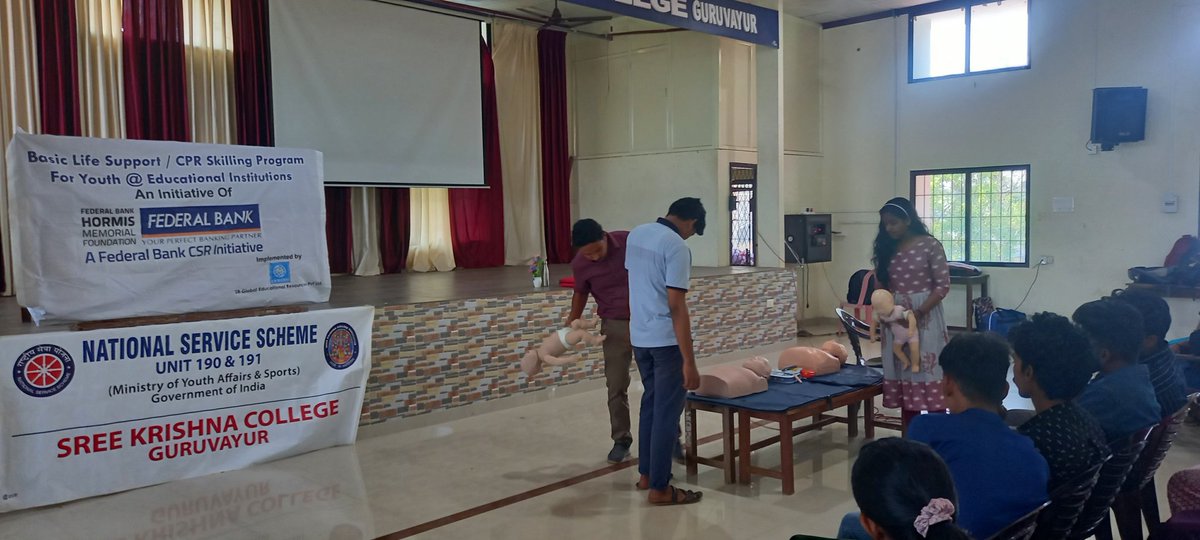 nssskcgvr's tweet photo. Basic Life Support First Aid Skill Training for NSS volunteers jointly conducted by @nssskcgvr &amp; @FederalBankLtd on 11.01.2023 as part of A Federal Bank CSR initiative @NSSRDChandigarh @rdnss_kolkata @NSSRDPATNA @nssgujarat @nss_rdguwahati @NSSRDLucknow @MaharashtraNSS @NssrdD https://t.co/EgQjbVNlmo
