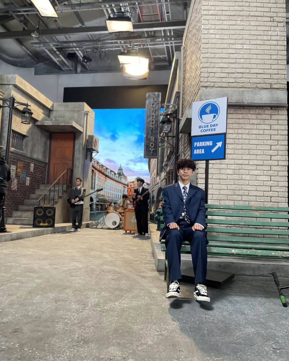 oddcirkus's tweet photo. ▒ CELEB_ #임영웅 #limyoungwoong
▒ MEDIA & SNS_ 임영웅 공식 인스타 & #런던보이 뮤비
▒ SNEAKERS_ 애슬리 LOW - BLACK
▒ BRAND_ #오드서커스 #oddcirkus
▒ 제품 바로가기
https://t.co/GUdVM3VBIZ https://t.co/OEYkgwIqAh
