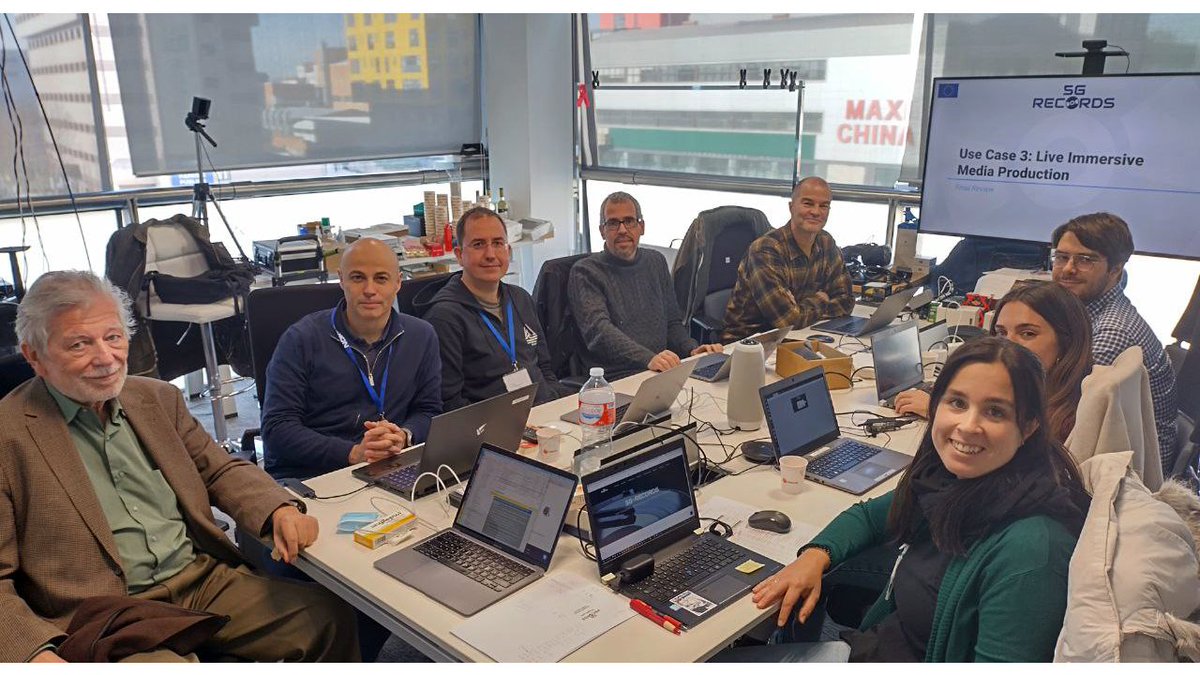 GTI_Dem-3DTV (@gti_dem3dtv) on Twitter photo The last online project review meeting of the <a href="/5G_Records/">5G-Records</a> project was held on January 10, 2023, which was attended by the <a href="/GTI_Dem3DTV/">GTI_Dem3DTV</a> as a project partner and a key part of use case 3.
📖short.upm.es/st2c7
#5G #5GRECORDS #Live #Immersive #media #production #FVV #FVVLive The last online project review meeting of the <a href="/5G_Records/">5G-Records</a> project was held on January 10, 2023, which was attended by the <a href="/GTI_Dem3DTV/">GTI_Dem3DTV</a> as a project partner and a key part of use case 3.
📖short.upm.es/st2c7
#5G #5GRECORDS #Live #Immersive #media #production #FVV #FVVLive