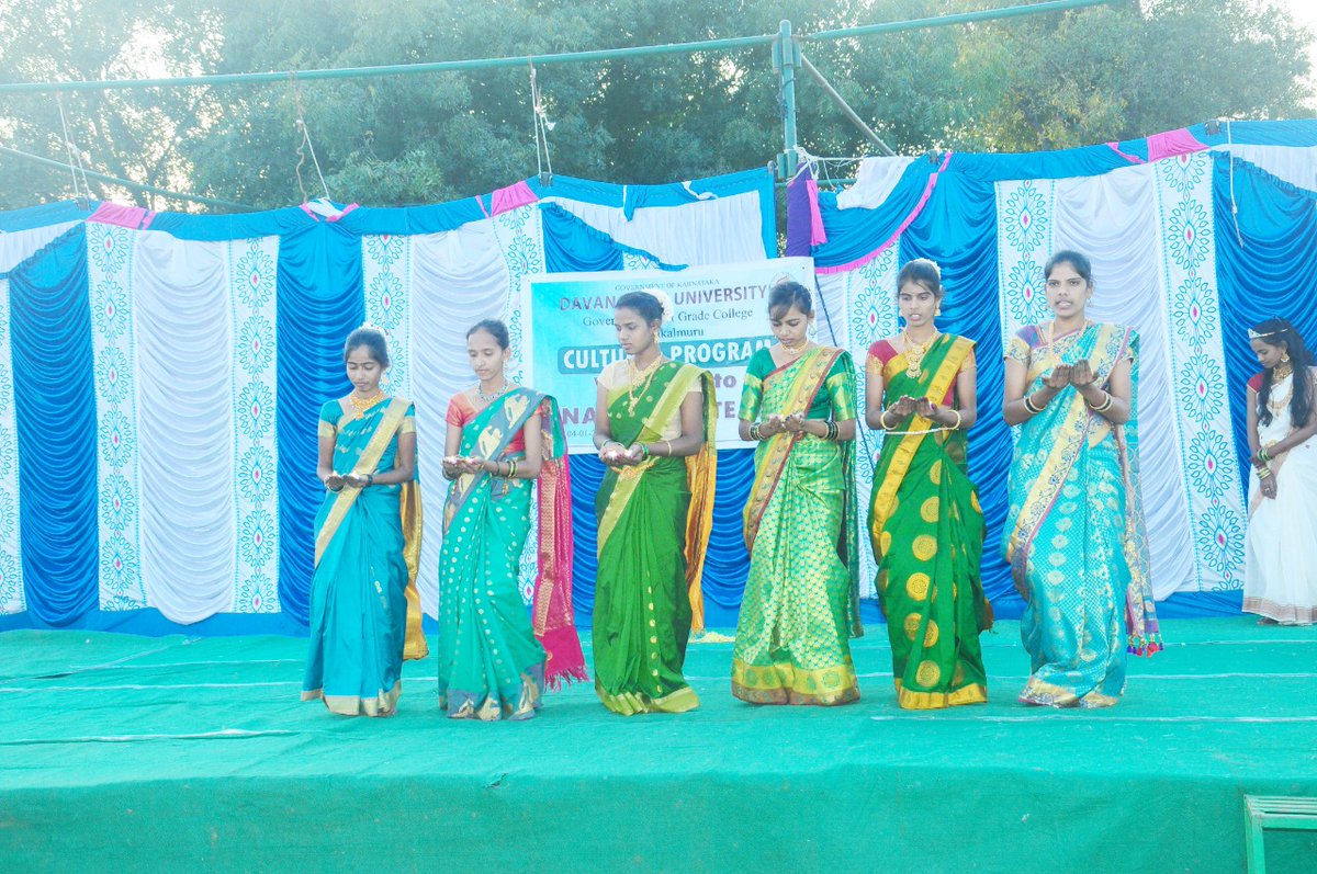 DCTE_Karnataka's tweet photo. #DCTE #NAAC
ಜನವರಿ 4 ಮತ್ತು 5 ರಂದು ಮೊಳಕಾಲ್ಮೂರಿನ ಸರ್ಕಾರಿ ಪ್ರಥಮ ದರ್ಜೆ ಕಾಲೇಜು ನ್ಯಾಕ್ ಮೌಲ್ಯಮಾಪನಕ್ಕೆ ಒಳಪಟ್ಟು CGPA 2.72 ಅಂಕಗಳನ್ನು ಗಳಿಸಿ ಬಿ+ ಗ್ರೇಡ್ ಪಡೆದುಕೊಂಡಿದೆ.
ಕಾಲೇಜು ಮತ್ತು ತಾಂತ್ರಿಕ ಶಿಕ್ಷಣ ಇಲಾಖೆಯು ಕಾಲೇಜಿನ ಪ್ರಾಂಶುಪಾಲರು, ಬೋಧಕ-ಬೋಧಕೇತರ ಸಿಬ್ಬಂದಿ ಮತ್ತು ವಿದ್ಯಾರ್ಥಿಗಳನ್ನು ಅಭಿನಂದಿಸುತ್ತದೆ. https://t.co/o17avV5XIW
