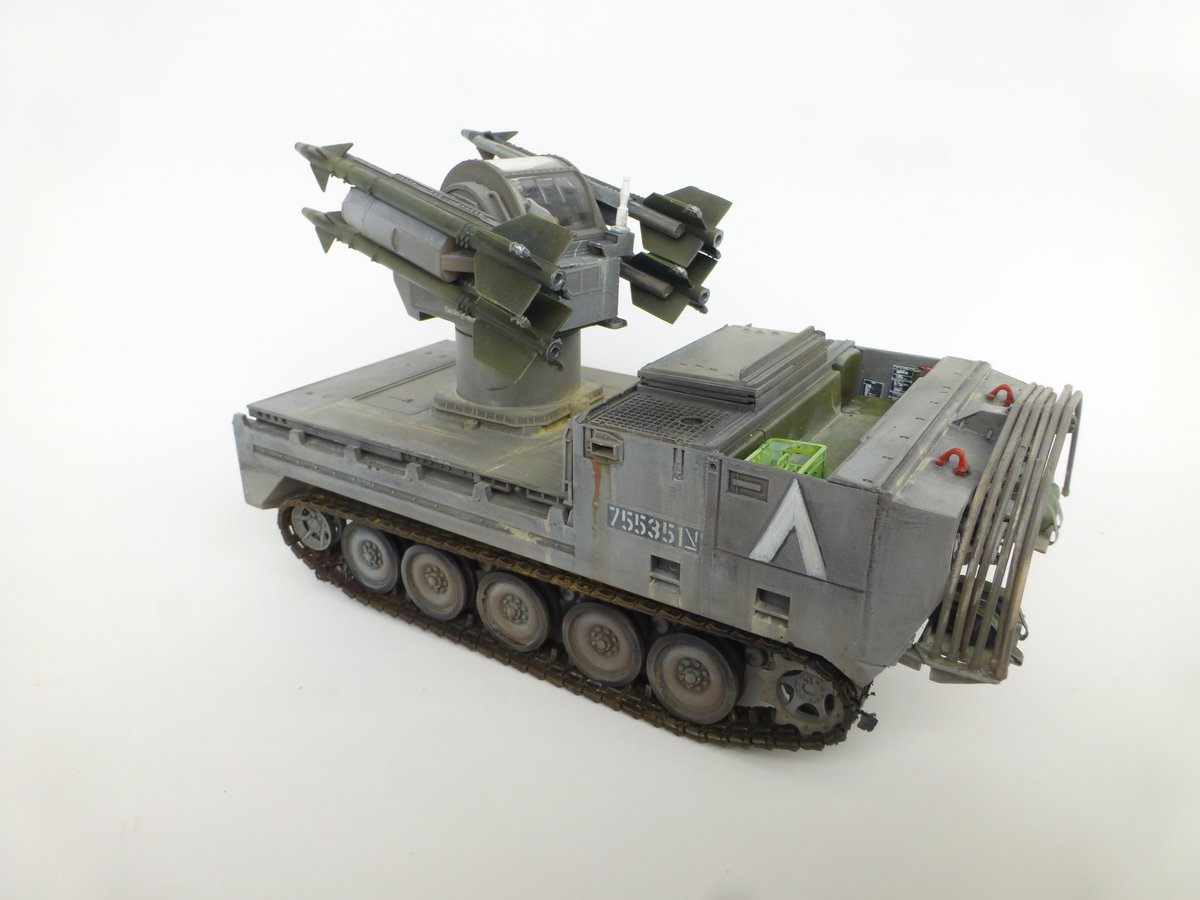 DarthFreder's tweet photo. ðºðžð®ð± #IDF #M730 #Chaparral #SHORAD system in greyish 1980ies colours. Armed with 4 #AIM-9 #Sidewinder.
ðTime to start the M163 #Vulcan to give it a friend.ð https://t.co/UZmegZ7xNc