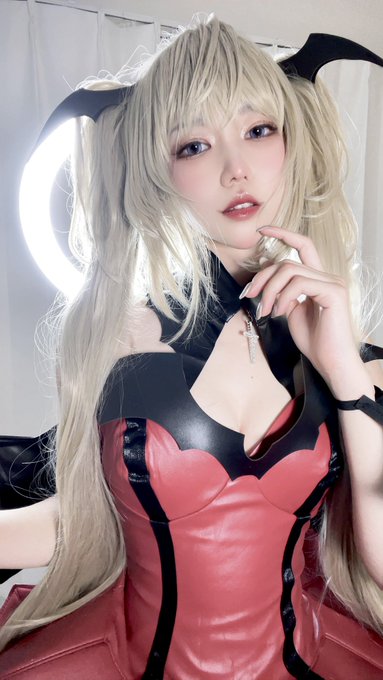 Twitterのコスプレ画像15