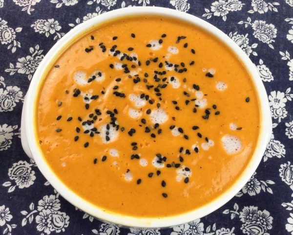 recetix's tweet photo. Crema de tomate mágica https://t.co/GWsy11Xro6 vía @veganeando
 #sopas #caldos #cremas #receta #delicioso #comida #fácil #food #foodporn #foodie #yummy #tasty #delicious
.
.
🔍 Encuentra las mejores recetas en la App https://t.co/oie3BlmtPF 📲 https://t.co/Sf8PHy5SAq