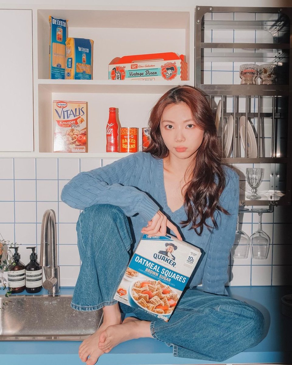 kaeunfied's tweet photo. 230111 lettersfromchloe Instagram update with Gaeun ✨
#이가은 #leegaeun #kaeun #イカウン https://t.co/mBvXuJ273W