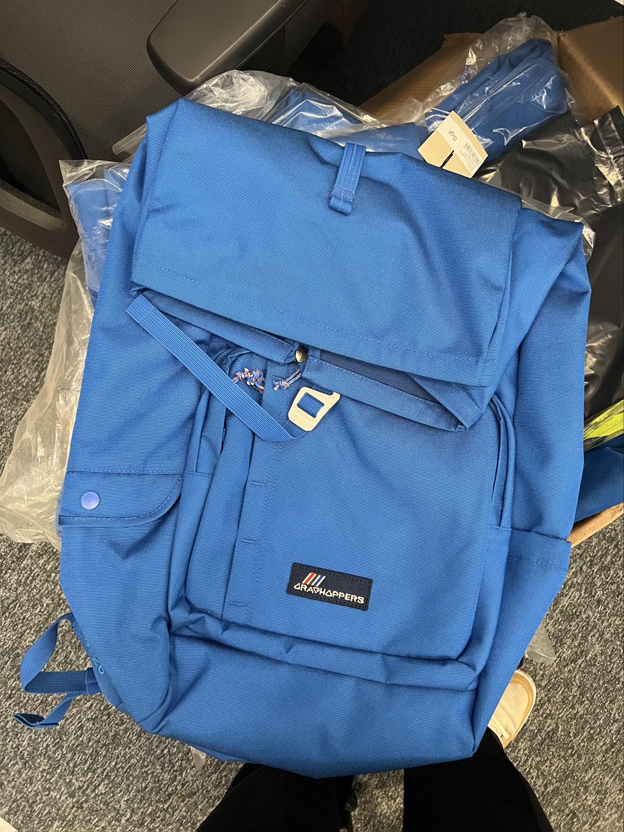 We've got FIVE 26L rucksacks up for grabs #winitwednesday
 
To enter:
✅ Follow <a href="/CraghoppersUK/">Craghoppers</a>
🔁 RT this post
💬 Tell us what essential you always carry in your bag #craghoppers

Winner announced at 4pm TODAY. T&amp;Cs apply