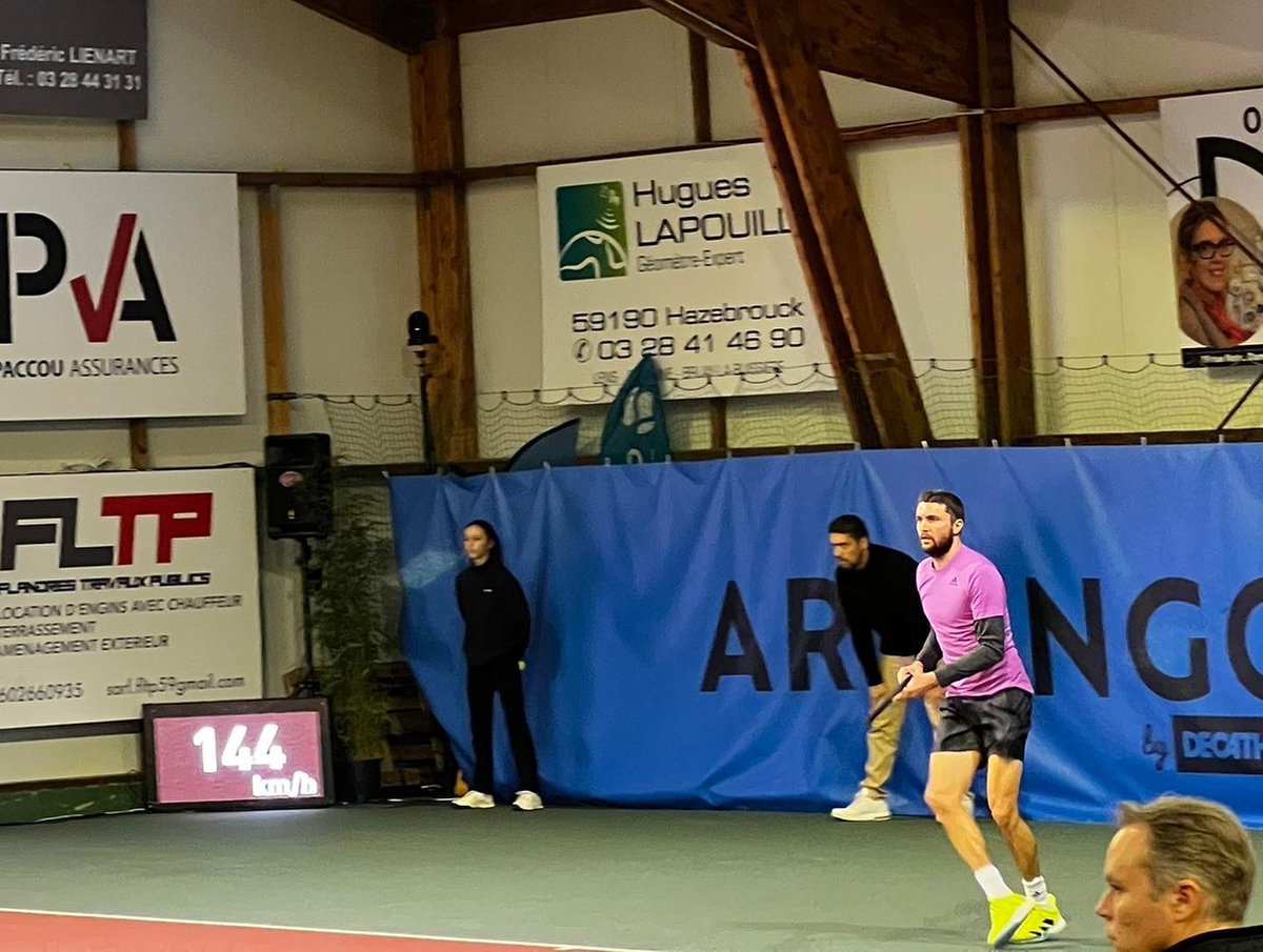 pierrickbrtlo's tweet photo. 📍Ce dimanche 8 janvier marquait la fin de la 14e édition du "Haz Master Tour" au complexe sportif de l'Hoflandt à Hazebrouck.
Un grand bravo aux organisateurs, aux joueurs et aux participants pour ce magnifique tournoi !
#pierrickberteloot
#flandre
#hazebrouck
#hazmastertour https://t.co/jCGVZ4XbF3