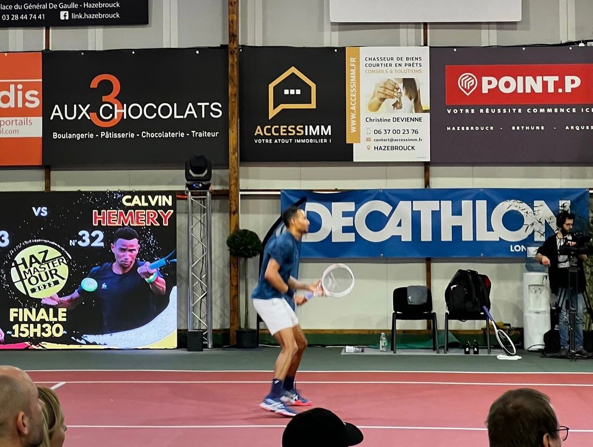 pierrickbrtlo's tweet photo. 📍Ce dimanche 8 janvier marquait la fin de la 14e édition du "Haz Master Tour" au complexe sportif de l'Hoflandt à Hazebrouck.
Un grand bravo aux organisateurs, aux joueurs et aux participants pour ce magnifique tournoi !
#pierrickberteloot
#flandre
#hazebrouck
#hazmastertour https://t.co/jCGVZ4XbF3