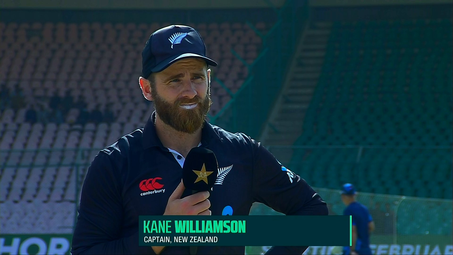 FmLgt2SWQAEK-Eg?format=jpg&name=large