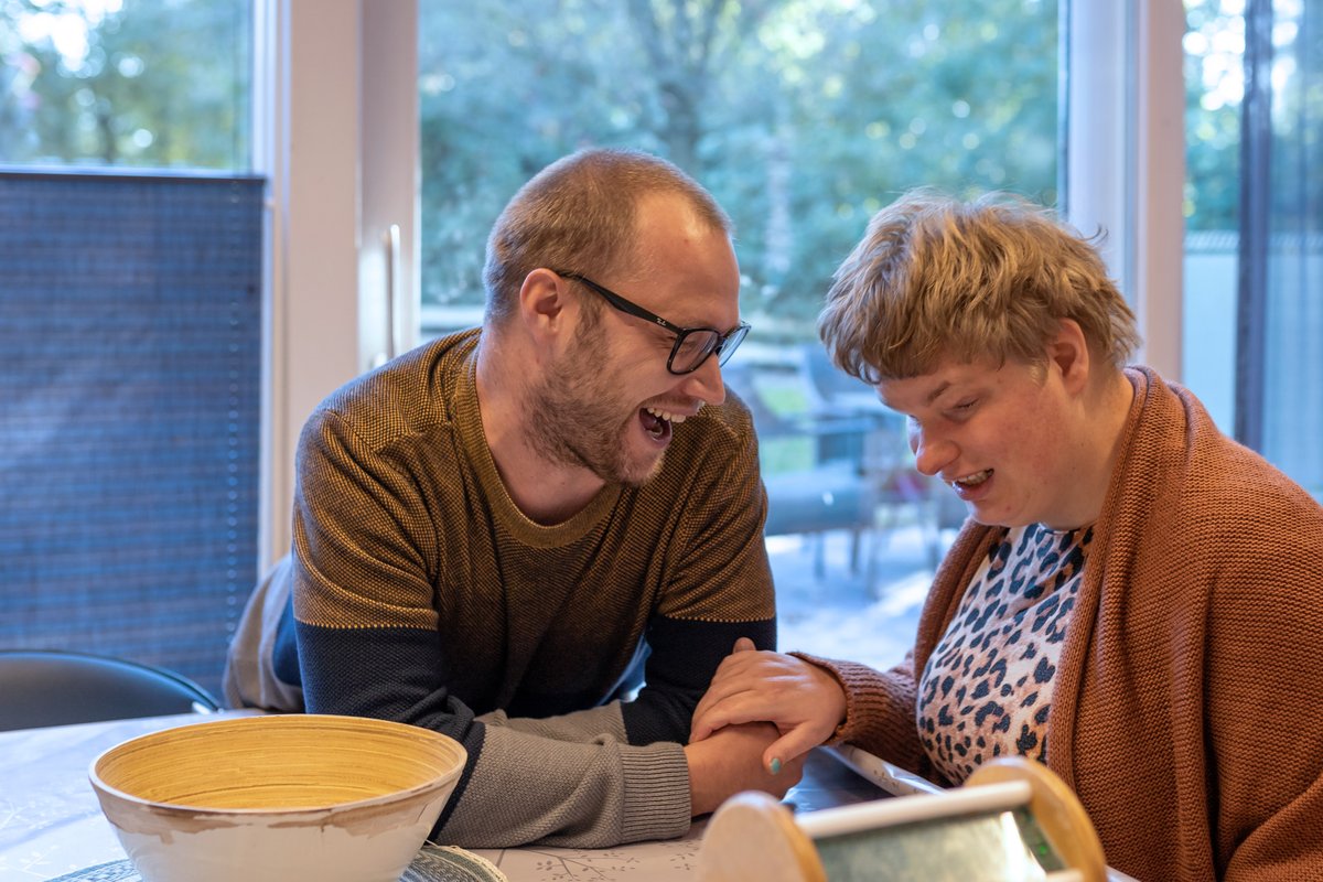 Op Legakker 6 (doelgroep moeilijk verstaanbaar gedrag) gaan we werken met een nieuw team. We zijn op zoek naar collega’s die initiatief durven nemen, goed samen kunnen werken en klaar zijn voor een nieuwe uitdaging. Iets voor jou? werkenbijvisio.org/vacaturebeschr…