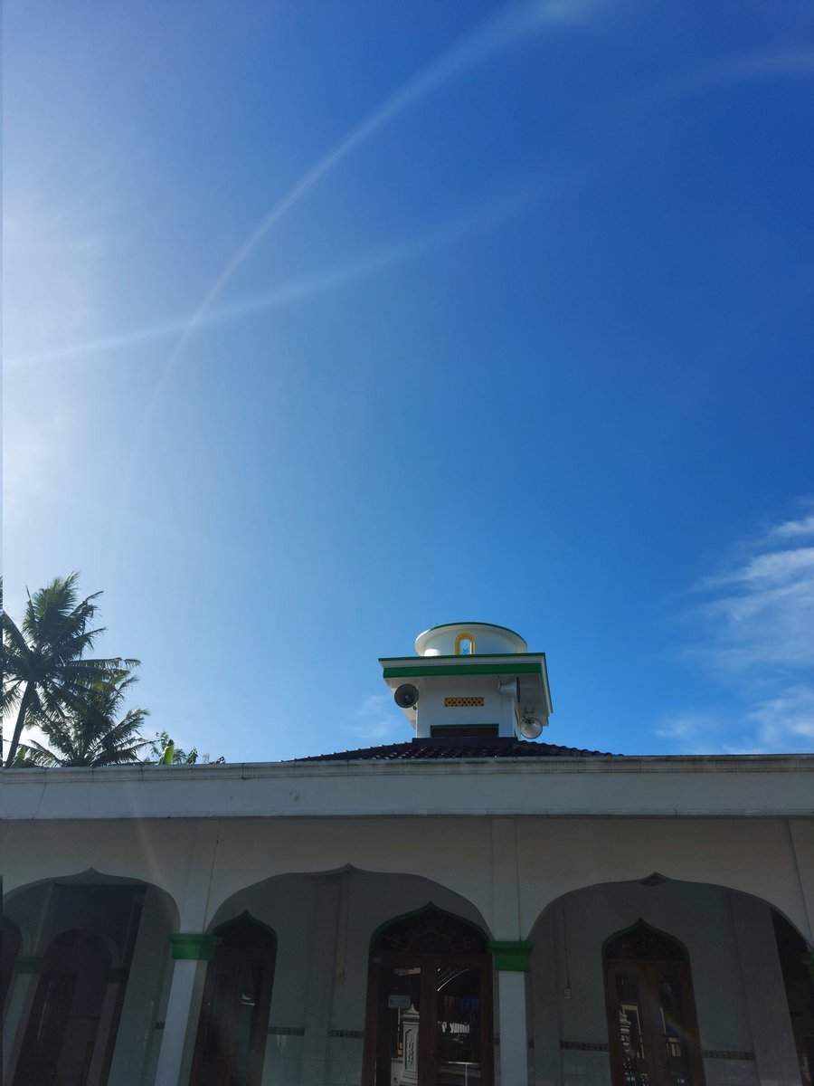 almondcoookiess's tweet image. Cerah beutttt #samsunga52s