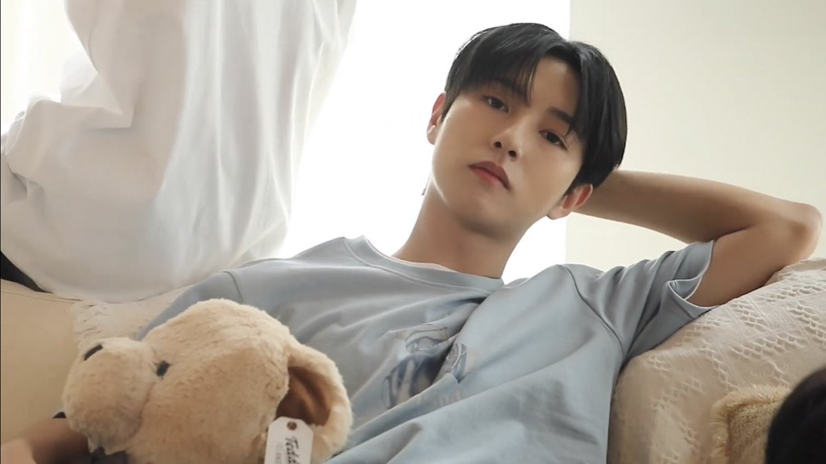 HRJFEED's tweet photo. teddy island x nct dream #renjun 🧸 https://t.co/60dQrTmWEW