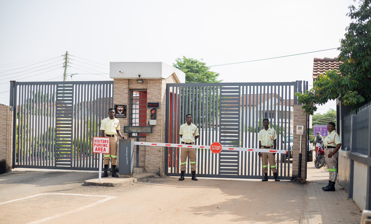 OffinSecurity's tweet photo. You can never go wrong with Offin Security. We always provide you with the most efficient and qualified security personnel to meet all your security needs.
#offinsecurity #privatesecurity #mannedguarding #innovation https://t.co/UzNU6ahsYD