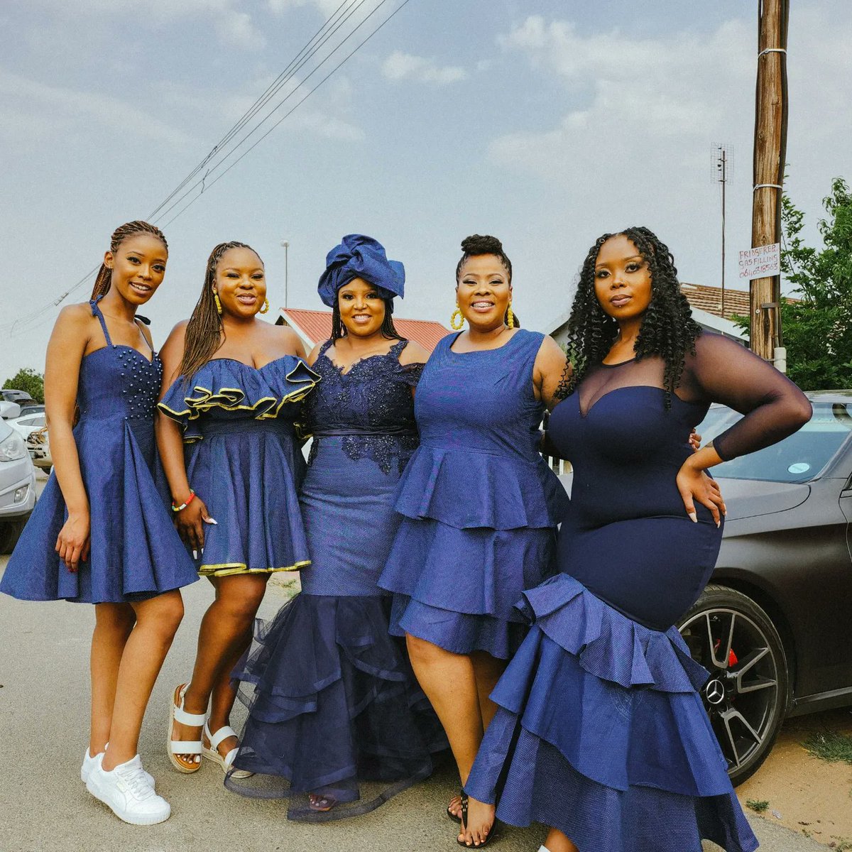 bspiritndlovu's tweet photo. My sister got a new last name 🥹❤️ she's part of the "bo rra" gang now... https://t.co/6rAjG6EXCf