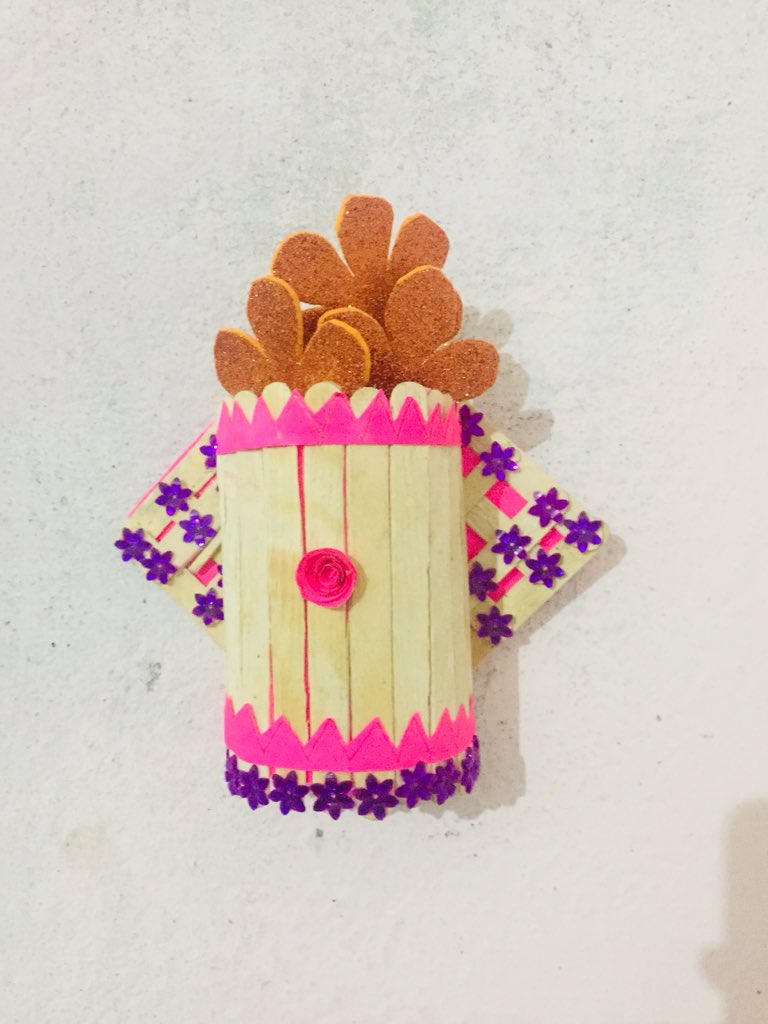 humanity_desk's tweet photo. Crafting By #pathशाला Students

#crafting #designing #students  #humanity #ngo https://t.co/iyi8Dj6ZZq