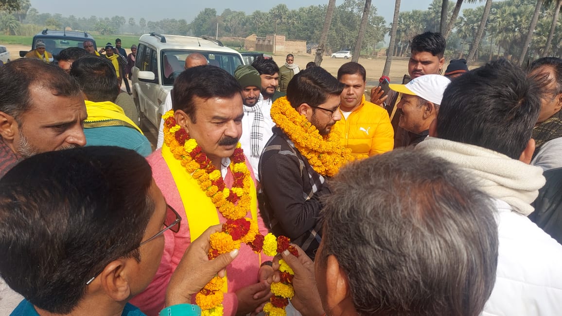 SatishTunna's tweet photo. इस प्रकार से स्वागत के लिए बरबीघा विधानसभा (जिला शेखपुरा) वासियों को बहुत-बहुत धन्यवाद।

#RJJP4Bihar | @RJP4Bihar | @AshutoshBiharKa https://t.co/UUZ3DU5XXm