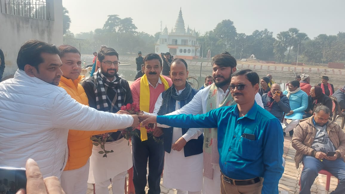 SatishTunna's tweet photo. इस प्रकार से स्वागत के लिए बरबीघा विधानसभा (जिला शेखपुरा) वासियों को बहुत-बहुत धन्यवाद।

#RJJP4Bihar | @RJP4Bihar | @AshutoshBiharKa https://t.co/UUZ3DU5XXm