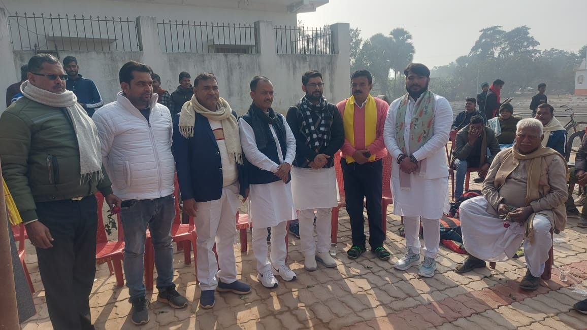 SatishTunna's tweet photo. इस प्रकार से स्वागत के लिए बरबीघा विधानसभा (जिला शेखपुरा) वासियों को बहुत-बहुत धन्यवाद।

#RJJP4Bihar | @RJP4Bihar | @AshutoshBiharKa https://t.co/UUZ3DU5XXm