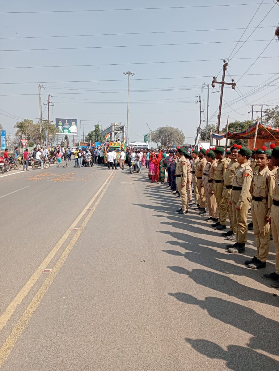OneODArtyBtyNCC's tweet photo. #NCC grooms to be a #winner & #champian.Cdt of #StewartScienceCollege #RavenshawUniversity #MunicipalHSJobra Cuttack under #1ODArtyBtyNCC cheered #TeamIndia #MensHockeyWorldCup2023 & welcome #WorldCupTrophy to #SilverCityCuttack @HQ_DG_NCC @gpsingh3para @kalinga_sagar @utkalpride https://t.co/MdQKjQZTYb