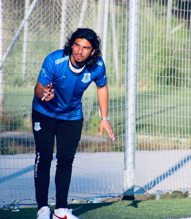 altercertiempo's tweet photo. 📝 Hoy conocemos tres historias bien diferentes 

🗣️ Recibimos al @CricketGranada 
 
🎾 Descubrimos la historia de Antonio Pastor 

⚽️ Entrevista a Fran Maldonado, técnico del @PUERTOMOTRILCF 

📻 19:00 a 20:00 en @rmarcagranada https://t.co/ZTX3CxZQoo
