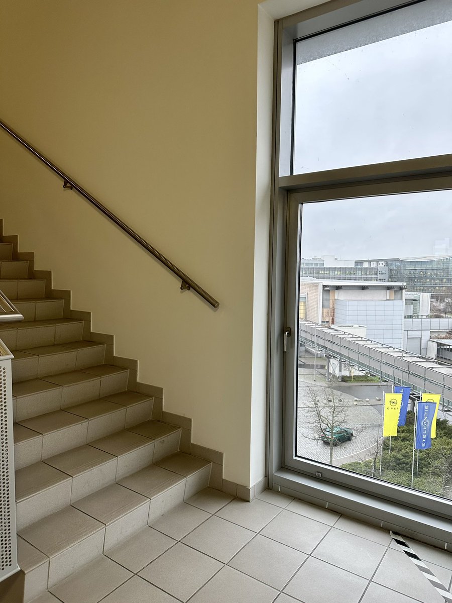 Don’t let the machines win! Take the stairs!

PS. This is my very first post in #2023 after some digital #detox. So belated #happy, #healthy, #peaceful #sporty NEW YEAR to all of you!