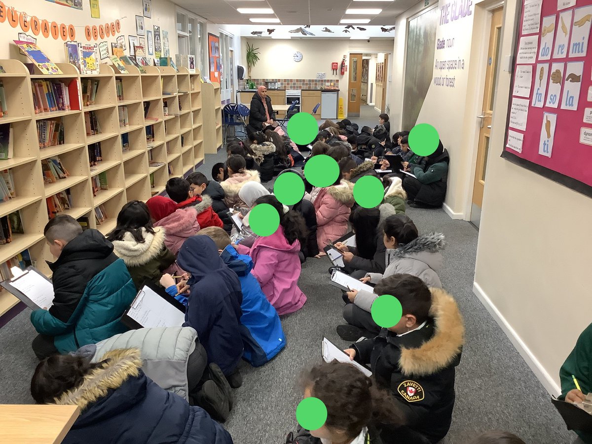 StStephens_CofE's tweet photo. Year 4 are looking at sound in science this half term. Today, we went on a sound walk around school to record all of the sounds we could hear in a loud area of the school compared to a quiet area of the school. #Year4Science #WeAreStStephens https://t.co/E43BvYiJng