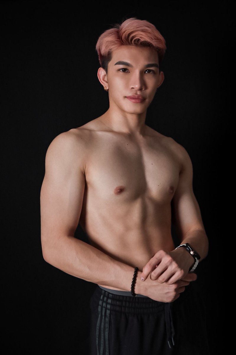 tatrakarn69's tweet photo. 💖 รูปแรกของปี #lelux #leluxskin https://t.co/WpcLxVzVTF