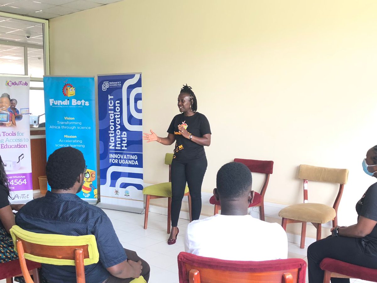 'We create opportunities for you to break the myths concerning evolution of technology. It's not just a western thing. It's evolving right here, right now!' - Kampala Regional Manager Fundi Bots @nsita_bella at the Science Tech Expo happening today @InnovationHubUg 
#WeareFundi