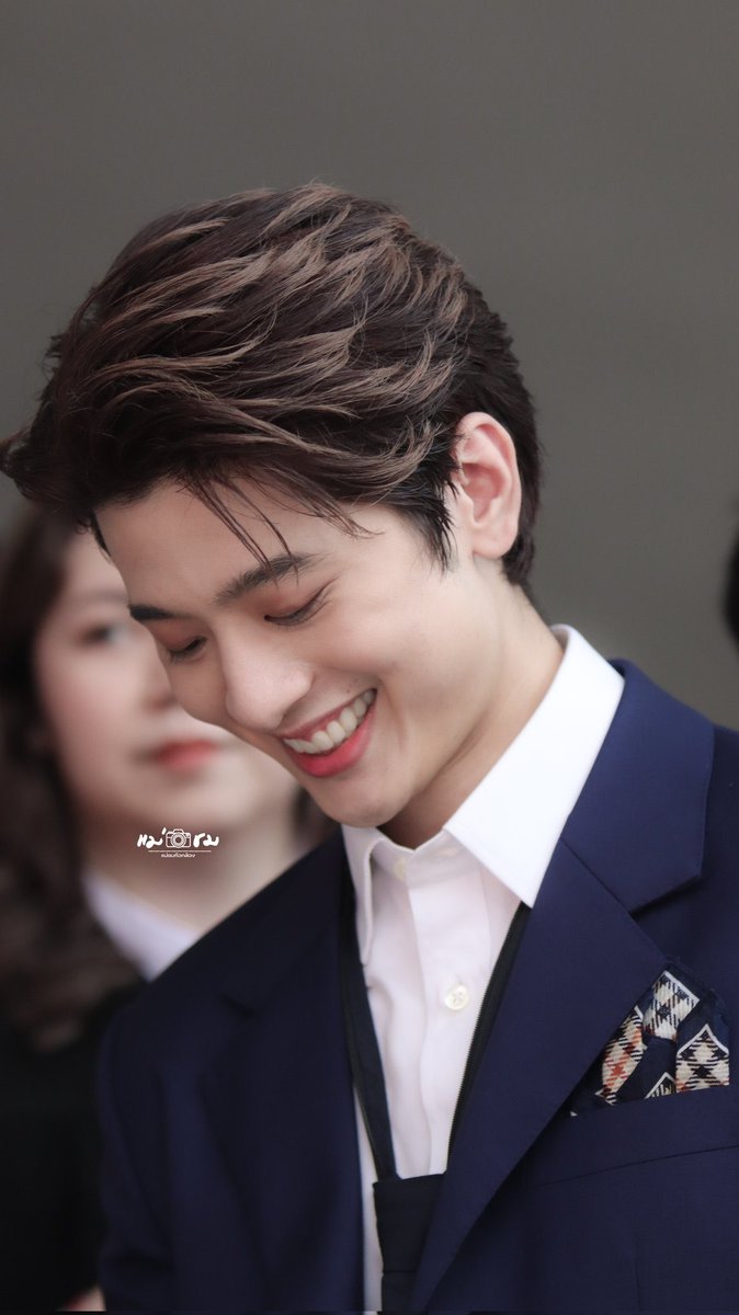 ใกล้เลิกงานแล้วกลับบ้านดีๆนะคับ จากน้องเฟรม