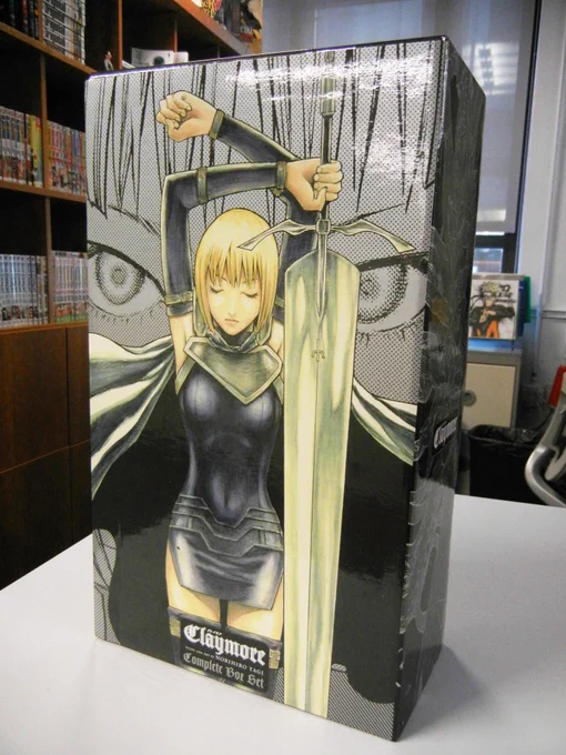 Claymore Complete Box Set 