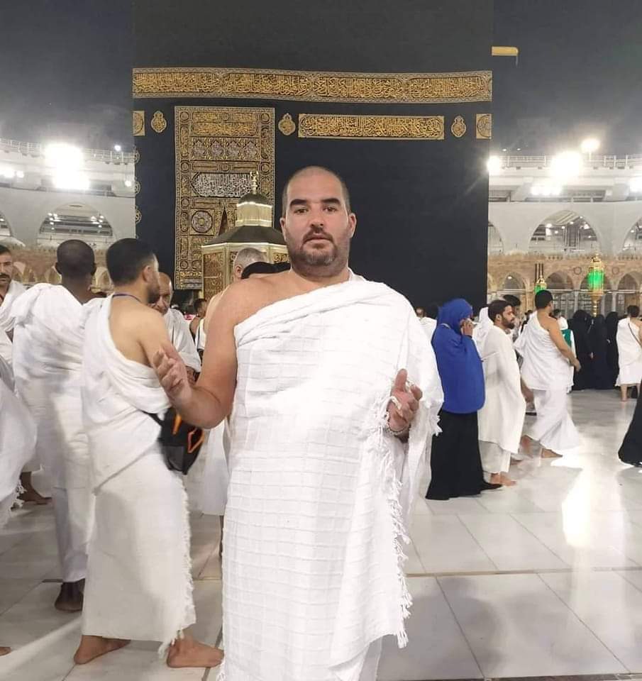 benamar31's tweet photo. الله يرحمك يا حمزة خويا.
الزميل الصحفي والأخ حمزة بركاوي في ذمة الله.
اللهم ارحمه واغفر له 
ربي يصبر عائلته وبصبرنا على هذا الوجع.
إنا لله وإنا إليه راجعون. https://t.co/dAt1boN1FJ