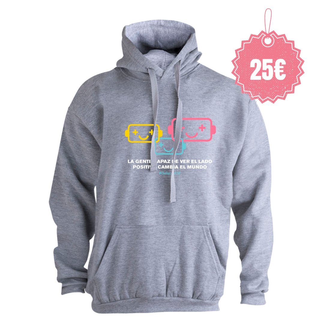 BailaconEM's tweet image. Os presentamos las nuevas camisetas y sudaderas de Baila con EM 🥰.

"La gente capaz de ver el lado positivo cambia el mundo" es la frase elegida para esta línea de ropa. 

¡Entra ya en bailaconem.com y pide la tuya! 💙

#esclerosismúltiple #proyectosolidario