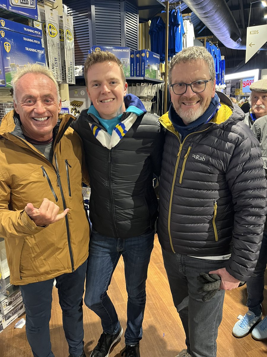 Jeff_Reinebold's tweet photo. SURE DID IT WAS AMAZING! WHAT AN EXPERIENCE! @LUFC WERE FANTASTIC HOSTS! #MOT #DIRTYLEEDS https://t.co/xw5Z8Gq2LM