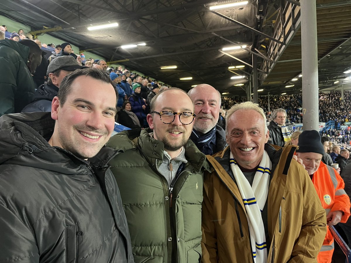 Jeff_Reinebold's tweet photo. SURE DID IT WAS AMAZING! WHAT AN EXPERIENCE! @LUFC WERE FANTASTIC HOSTS! #MOT #DIRTYLEEDS https://t.co/xw5Z8Gq2LM