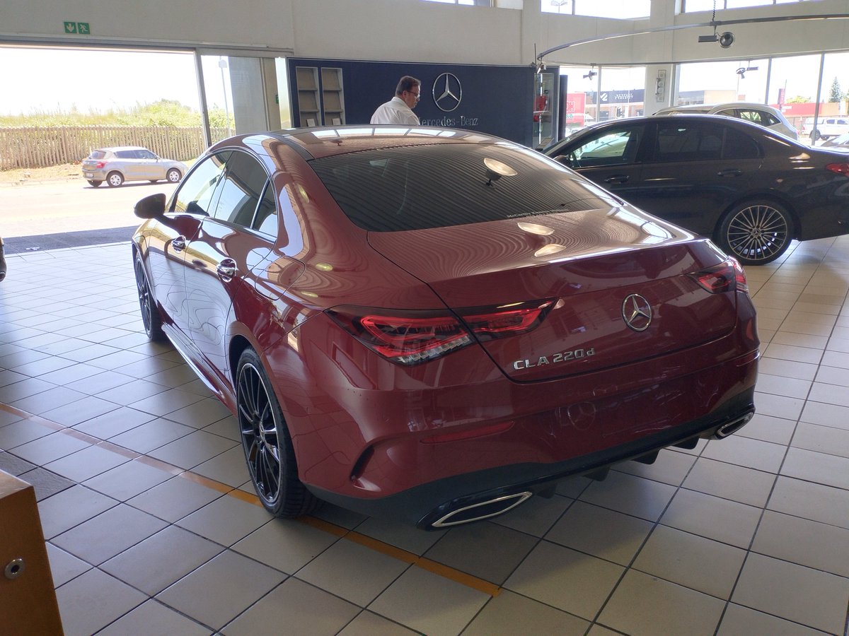 _SnyMan_'s tweet photo. Brand new Mercedes-Benz CLA 220d now available

📞 067 023 1018
📧 Kgomotsomah@mcmotor.co.za
📍 Mccarthy Kunene Mercedes-Benz Witbank https://t.co/JaTx9B9YJS