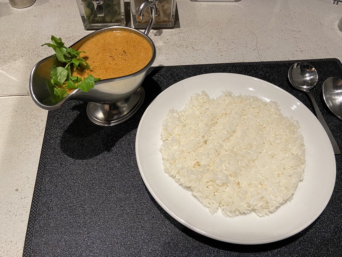 DahjaliMasalen's tweet photo. 胡麻香る #フジカレー🍛辛くないけど個人的には凄く好み👍#下北沢 #SANZOU https://t.co/fAB6yXzT9j
