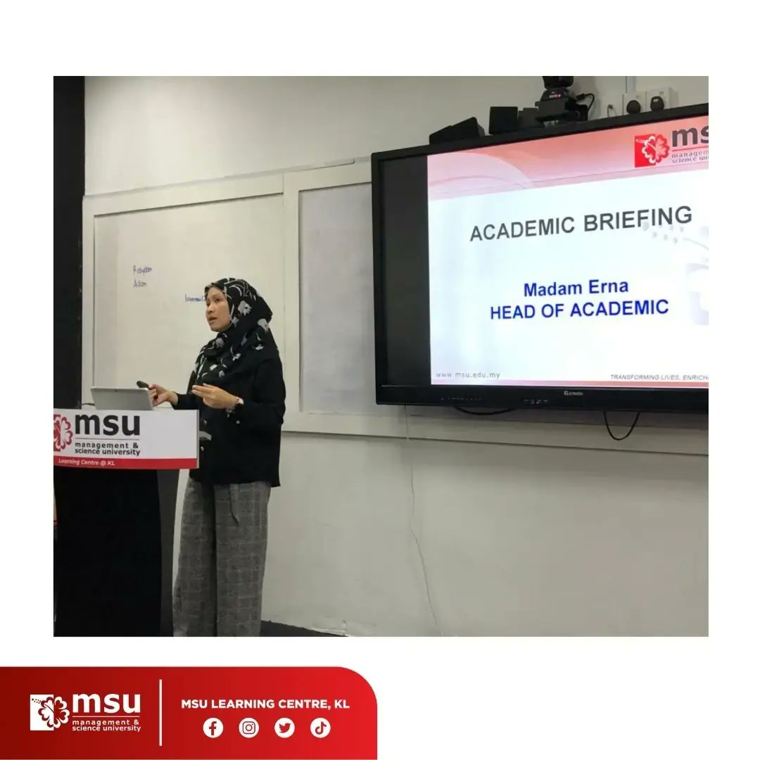 MSULCKL's tweet photo. Welcome new #MSUrians!
A session with management and academic team of @CentreMsu with new #MSUrians. May you have a wonderful learning experiences with us.
#time4MLC
#careergoals
#diplomaprograms
#degreeprograms
#flexiblelearning
#MSUMalaysia🌺 https://t.co/uevLWEJcW8