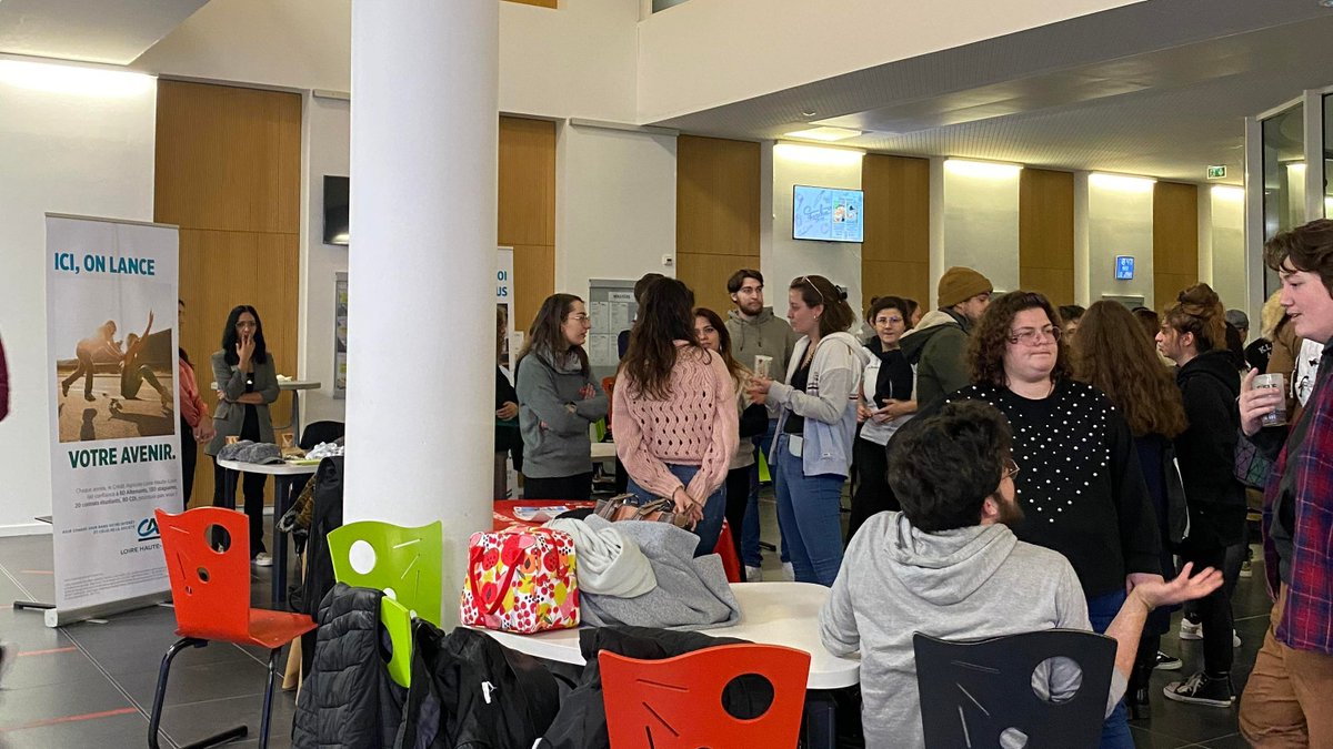 FedeFASEE's tweet photo. 🟩 #Réseau &amp; #Partenaires 🤝

➡À l'occasion de notre premier CA de 2023, nous avons invité nos différents partenaires afin d'échanger avec les élus et associatifs du réseau de la @FedeFASEE 

Merci aux partenaires présents, à ce temps et au quotidien pour la fédération 💚 https://t.co/Q4pWwbj51B