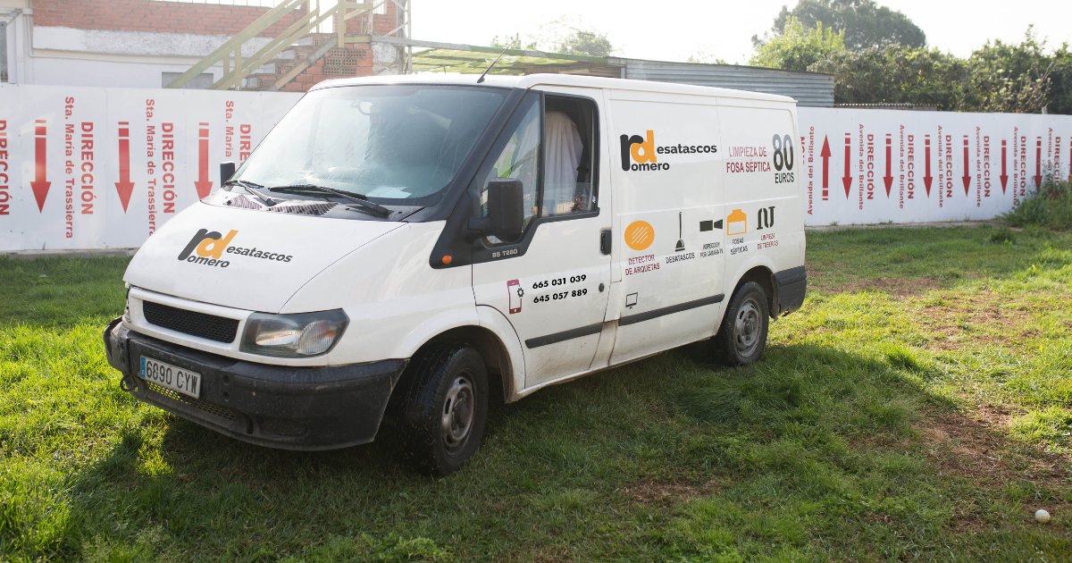 DesatascosRomer's tweet photo. Donde nos necesites, allá vamos ⚡🚛
En Desatascos Romero te ofrecemos un servicio de asistencia 24 HORAS. 
☎ 957 78 69 18 https://t.co/C9AdMlLOKd