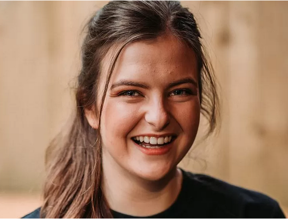 🧵Ahead of Ashling Murphy's anniversary tomorrow, we are calling for urgent action on #femicide. 

Violence against women is an epidemic, and government must take steps to address it. 

Read our statement: nwci.ie/learn/article/…