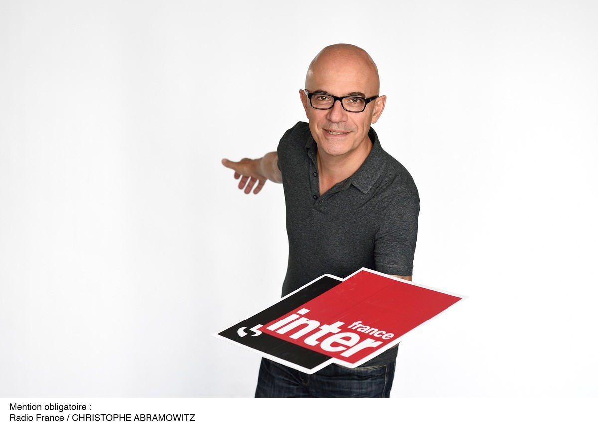 MediaProvence's tweet photo. 🔔 La #BD13 vous attend aujourd'hui !
Le jeu mythique de @franceinter est invité par #LectureparNature #LPN2023 @AMPMetropole à la #BD13.
Tentez votre chance lors de la sélection parmi le public et assistez à l’enregistrement de l’émission.
https://t.co/Jh5fRnvChT https://t.co/w2h5o2c8kQ