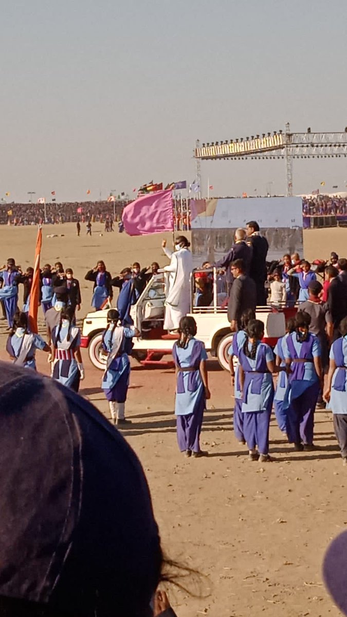 PRO_JSUmaria's tweet photo. खुशियो की दास्तां
राष्ट्रीय स्काउट गाइड जंबूरी मे भाग लेकर कृति उरमलिया ने किया जिले का नाम रोशन
@MP_DSYW https://t.co/hHnkpXHK17