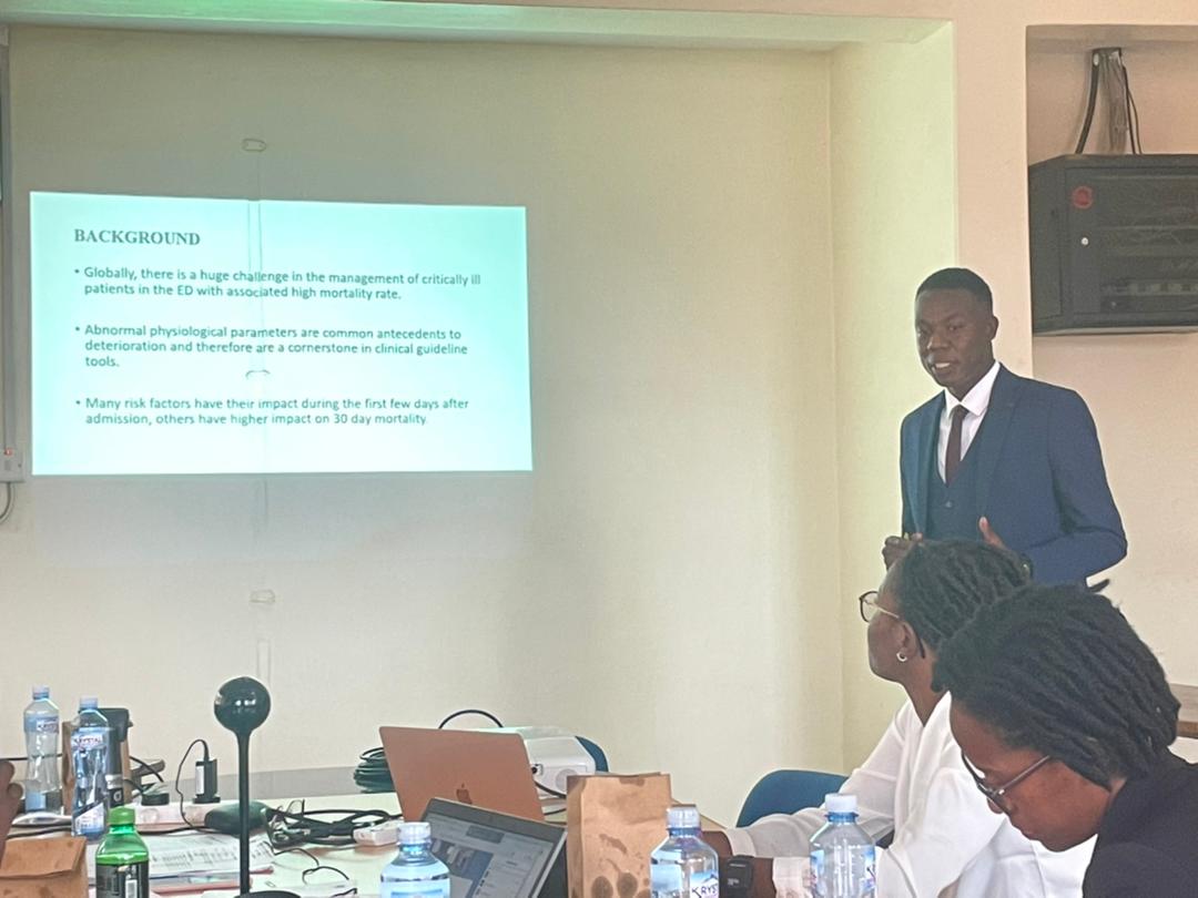 MUST_EM's tweet photo. Happening now!! Viva Voce for MMED Emergency Medicine, Dr. Ruzige defending his dissertation!
#whyMUSTEM
#futureemergencyphysicians https://t.co/js5kUxqwKx