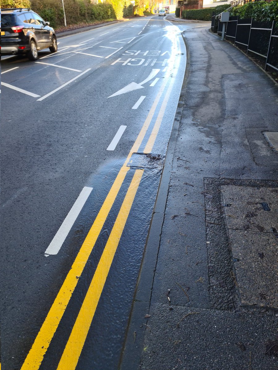 John Keech on Twitter "Easthampstead Road wokingham WokinghamBC"