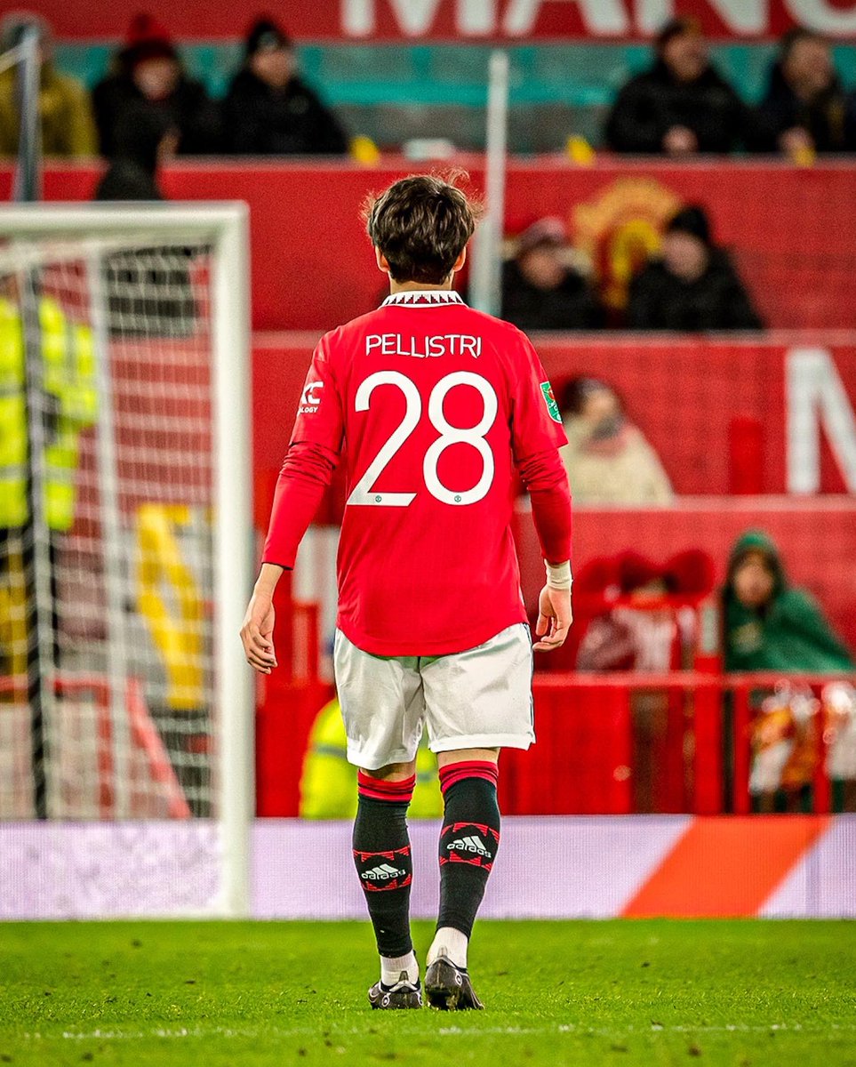 s_naredo25's tweet photo. @FPellistri07 
@ManUtd 
#CarabaoCup https://t.co/4BMxNQssx2