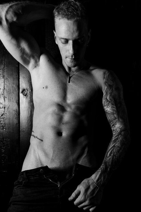 🤤😎 https://t.co/1EJzj0Ps8E<a href="/tag/onlyfans"class="tags"><span>#onlyfans</span></a><a href="/tag/muscleboy"class="tags"><span>#muscleboy</span></a>