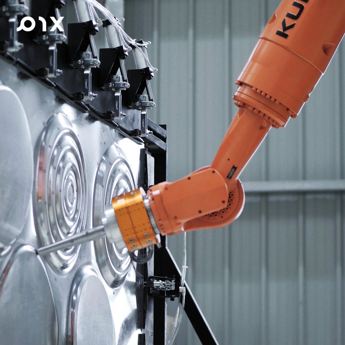 thepixmoving's tweet photo. Master arms for producing #pixmovingspace hubcaps. RTM (Real-Time Manufacturing) technology is an essential part of the #3rdgenerationcar revolution.
#factory #manufacturing https://t.co/T9khSZVBzM